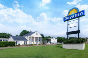 Отель Days Inn by Wyndham Natchez  Натчез